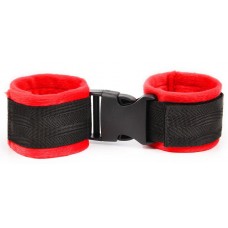 Красно-черные мягкие наручники на липучке (цвет -красный с черным) (147778)