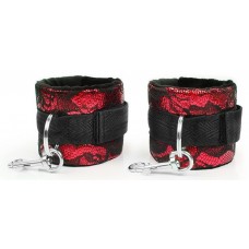 Красно-черные наручники с карабинами (цвет -красный с черным) (147779)